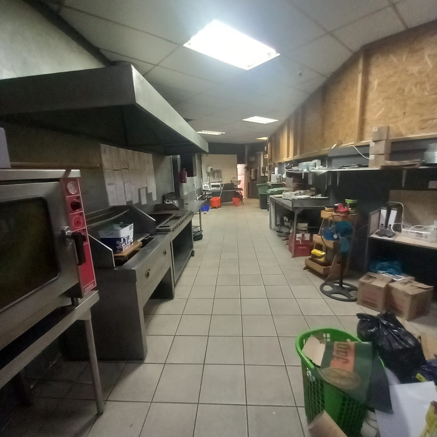 Commercial Property for Sale in Mossel Bay Central Western Cape